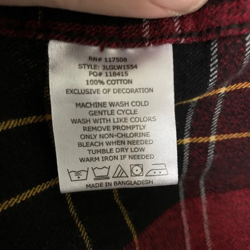 Levis Shirt Mens Medium Long Sleeve Button Up Flannel Dark Red Plaid